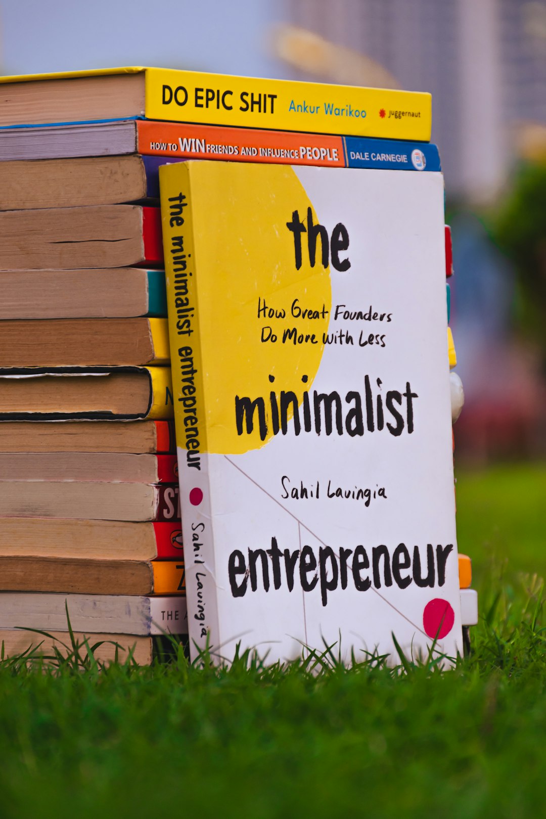 The minimalist entrepreneur before a book stack.

Discover all my photography work: https://fueler.io/anikman98